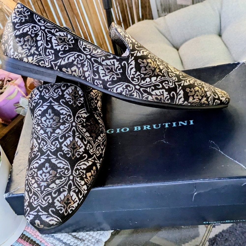 Men's Brand New Loafers Black and Gold by Giorgio Brutini 10.5